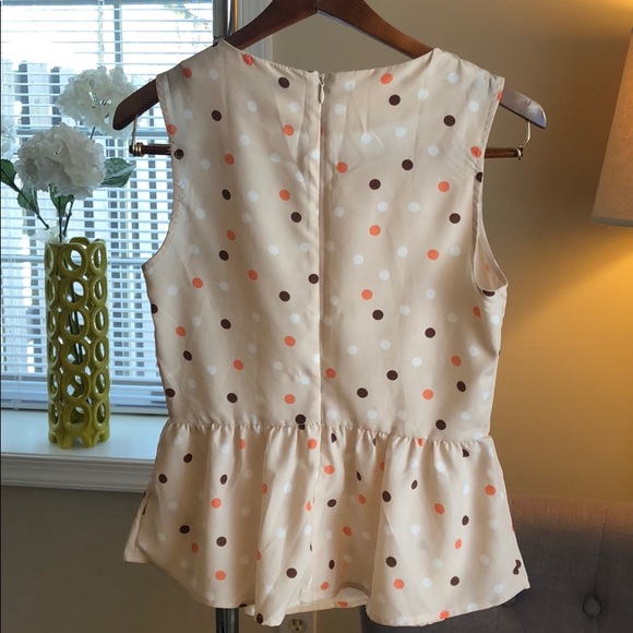 Top - Picture 3 of 4